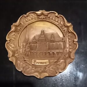 Vintage Beautiful Hand Carved Germany "Bremen" Souvenir Wood Wall Plate …